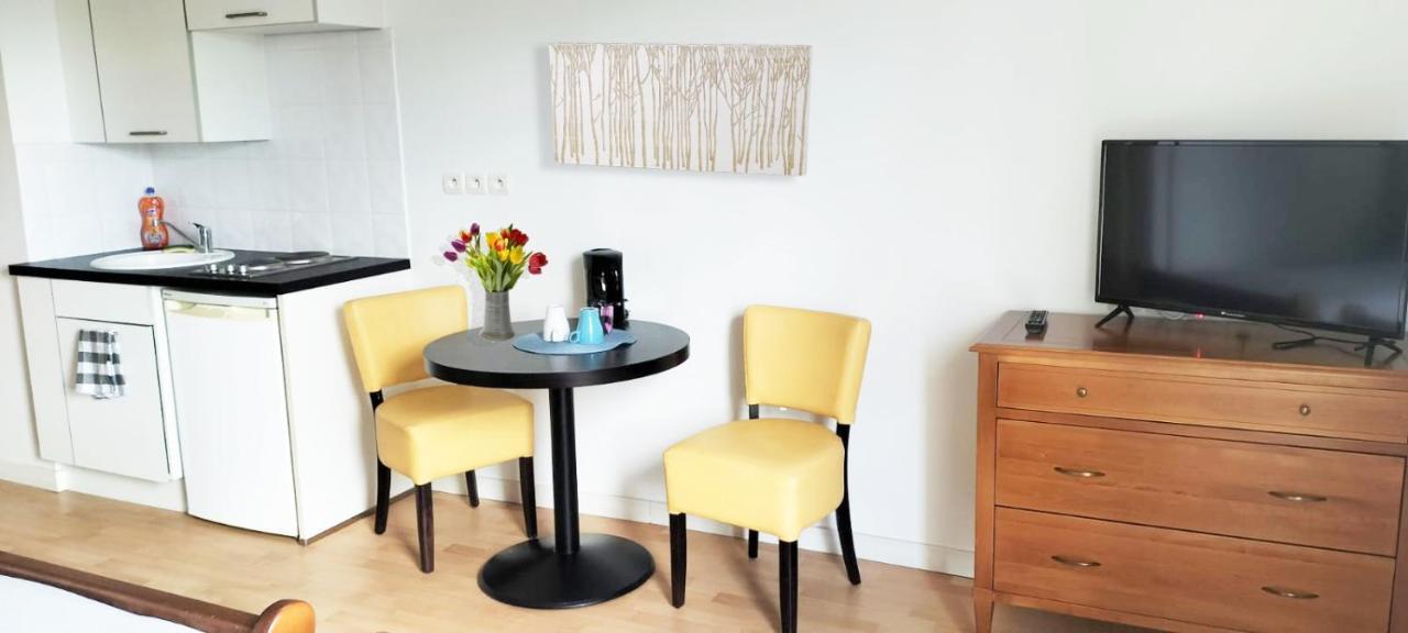 Villa Rose De Mons - Residence Services Senior La Brede Luaran gambar